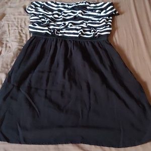 Mini strapless dress